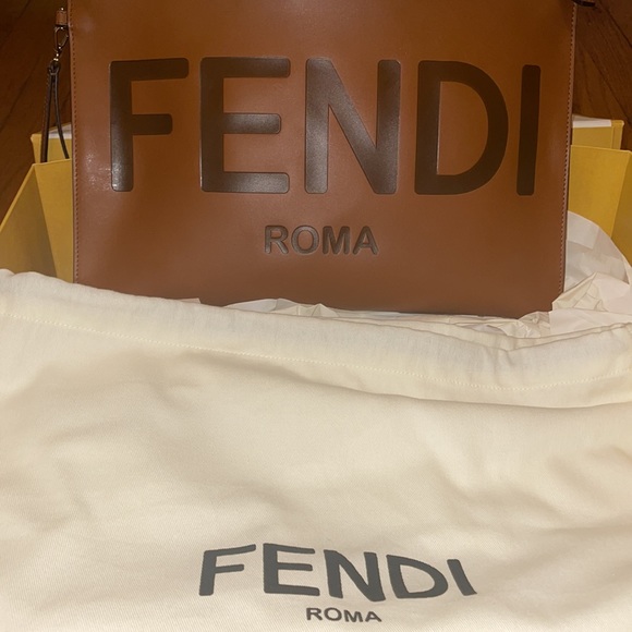 Fendi Handbags - Fendi Logo Flat Pouch Clutch